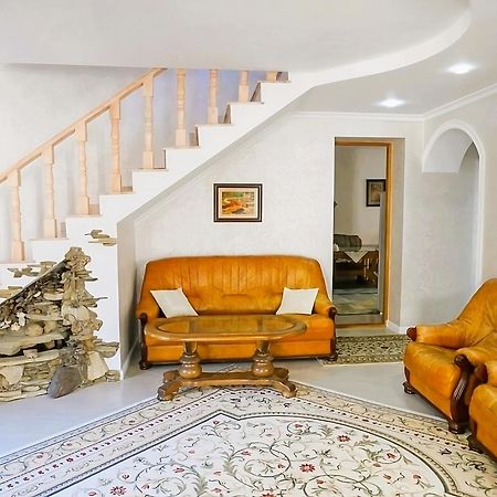 Kiki'S Villa Codru Екстер'єр фото