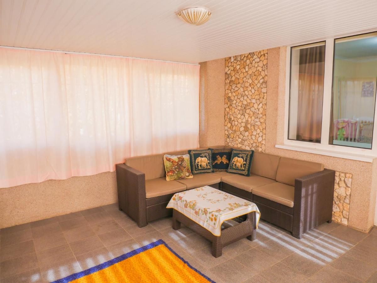 Kiki'S Villa Codru Екстер'єр фото