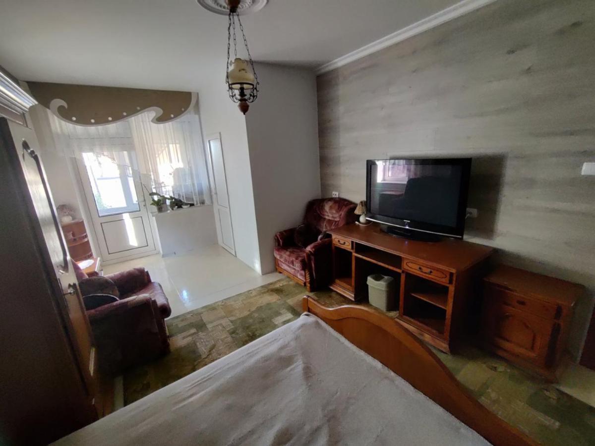 Kiki'S Villa Codru Екстер'єр фото